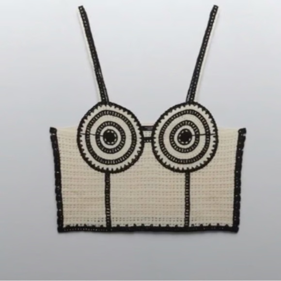 Size Medium Zara Crochet Crop Top - Picture 10 of 13